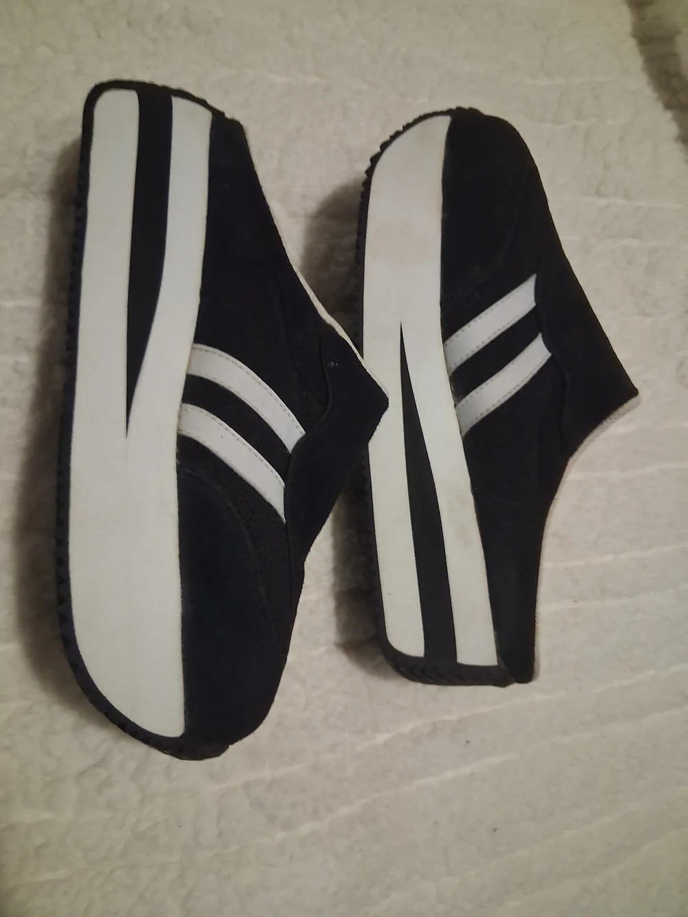 Joe Boxer Black and White Platform Slip-On Sneakers